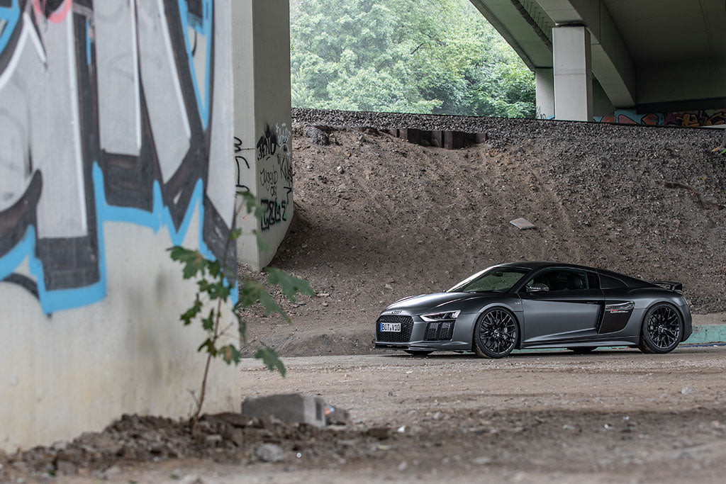 Maximum performance for everyday driving: The Klasen R8 convinces with 1,050 hp and the KW Variant 4