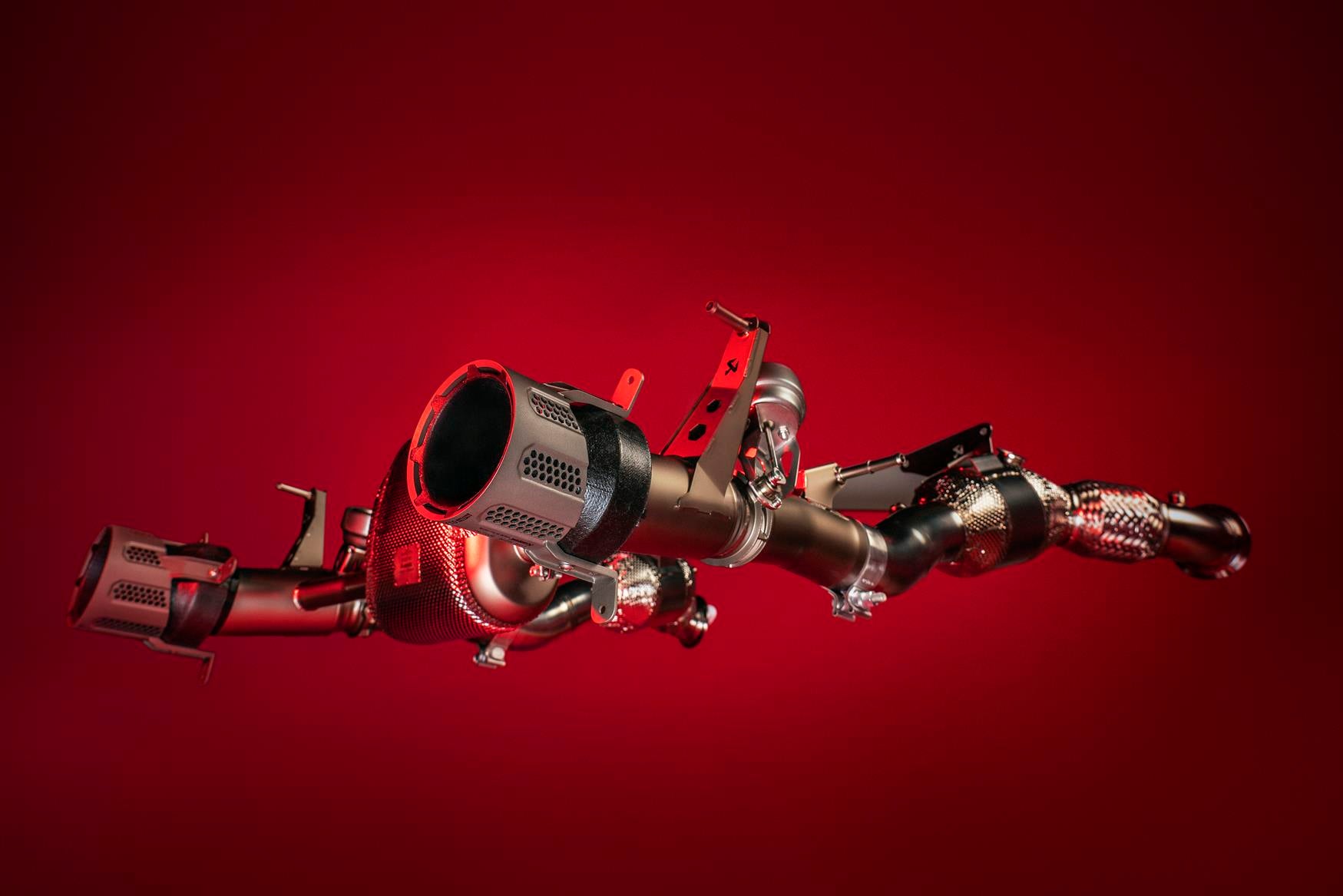 Akrapovic for Ferrari F8 Tributo
