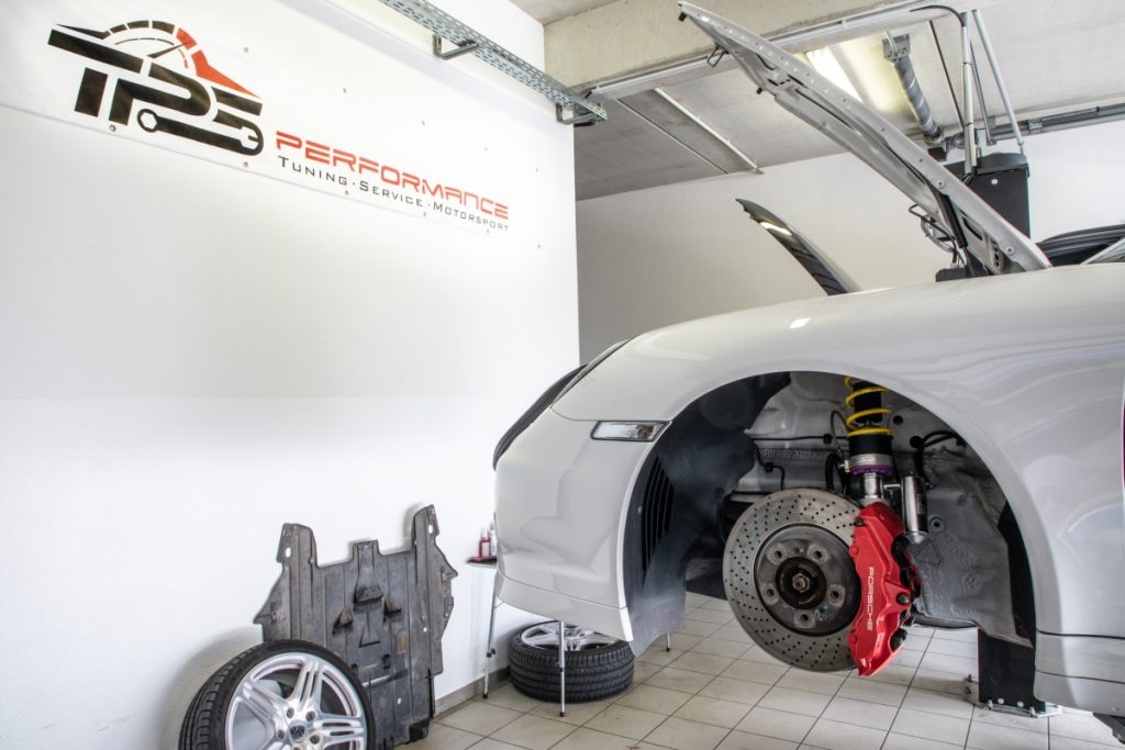 Fast. Faster. Fastest. TPS Performance’s quickest BMW M2 relies on KW suspensions