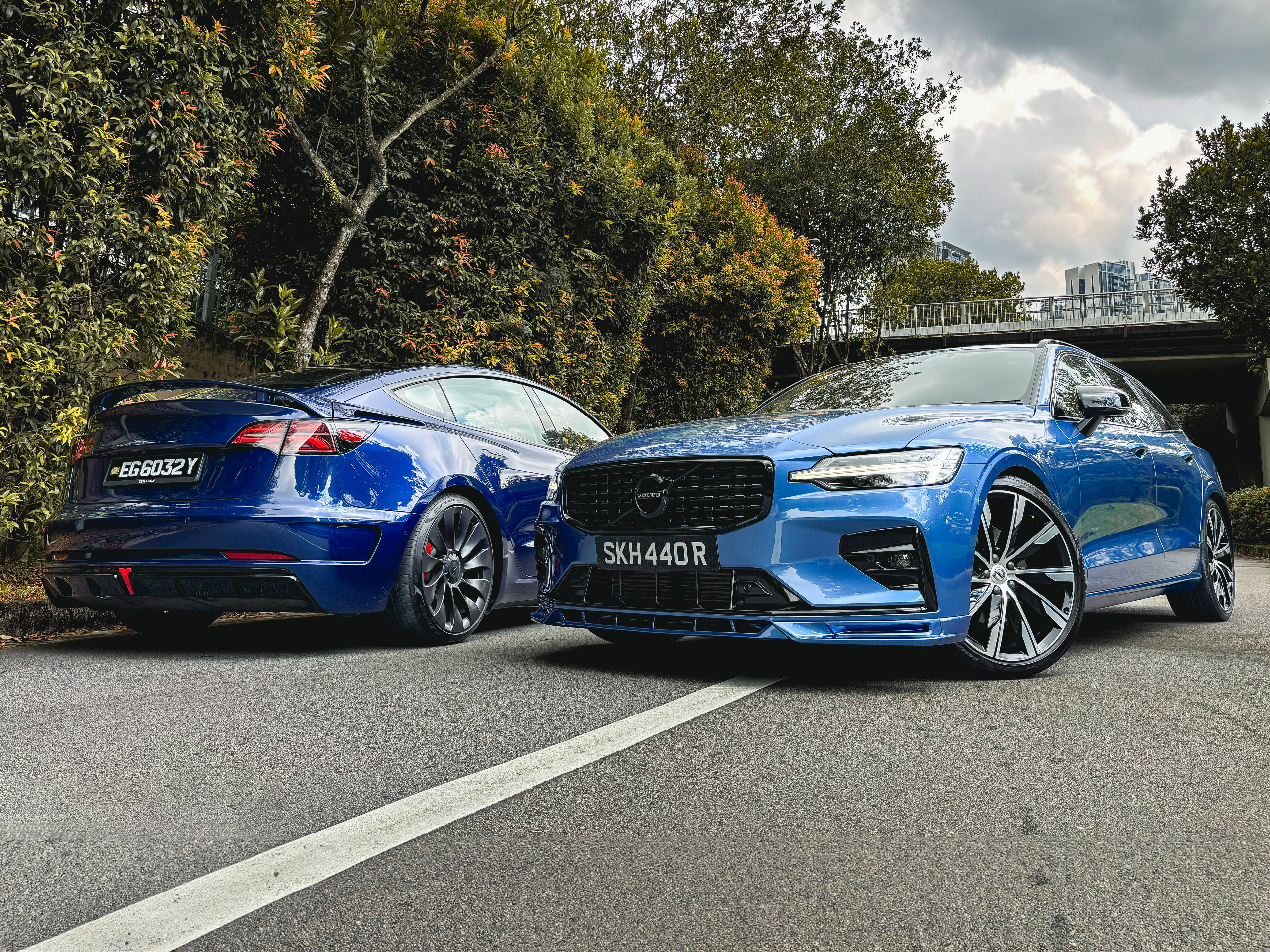 Bespoke Blues: Tesla Model 3 Performance & Volvo V60 R-Design by Autoclinic Singapore