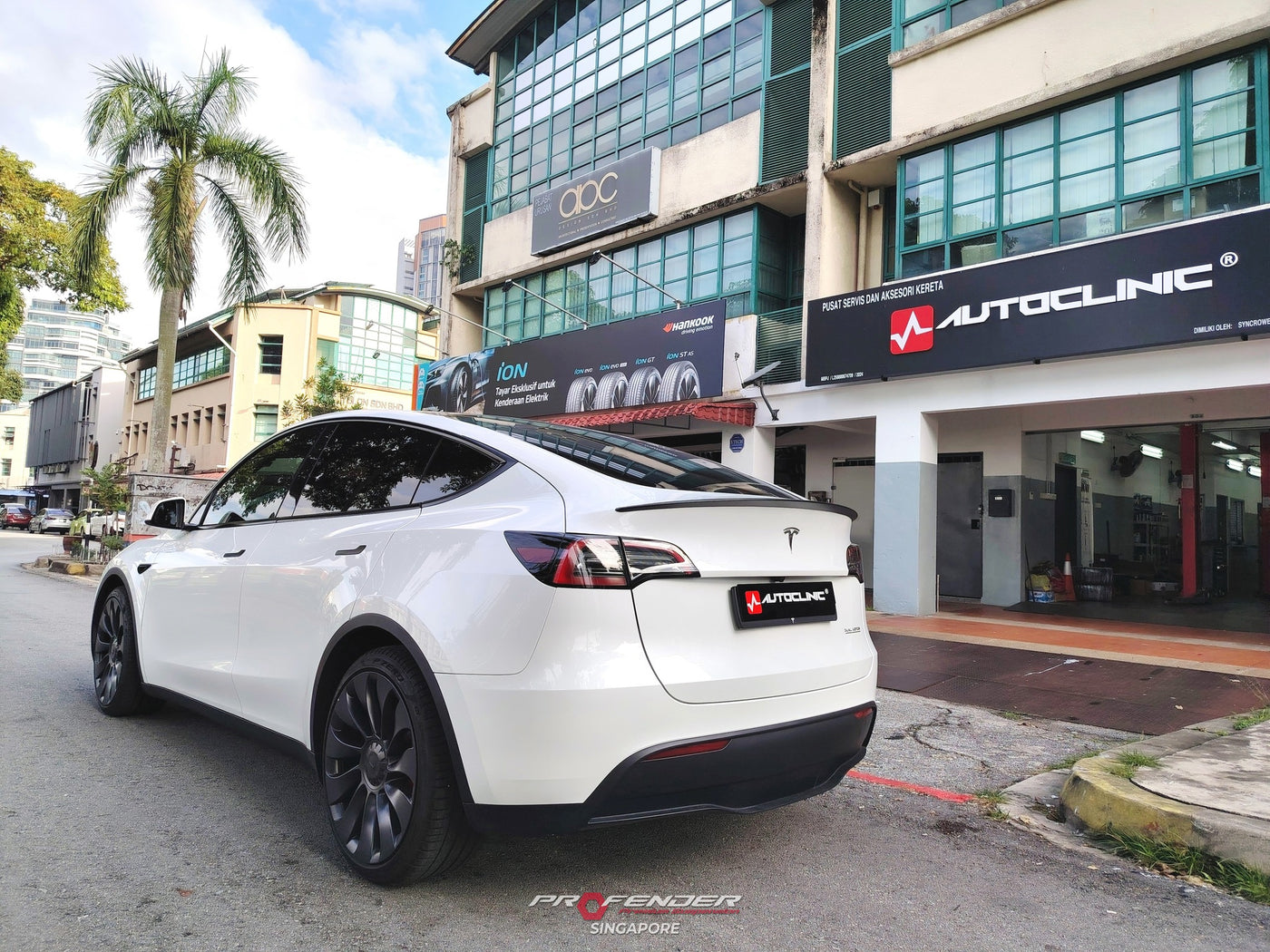 Profender Tesla Model Y | Profender Suspension | Autoclinic