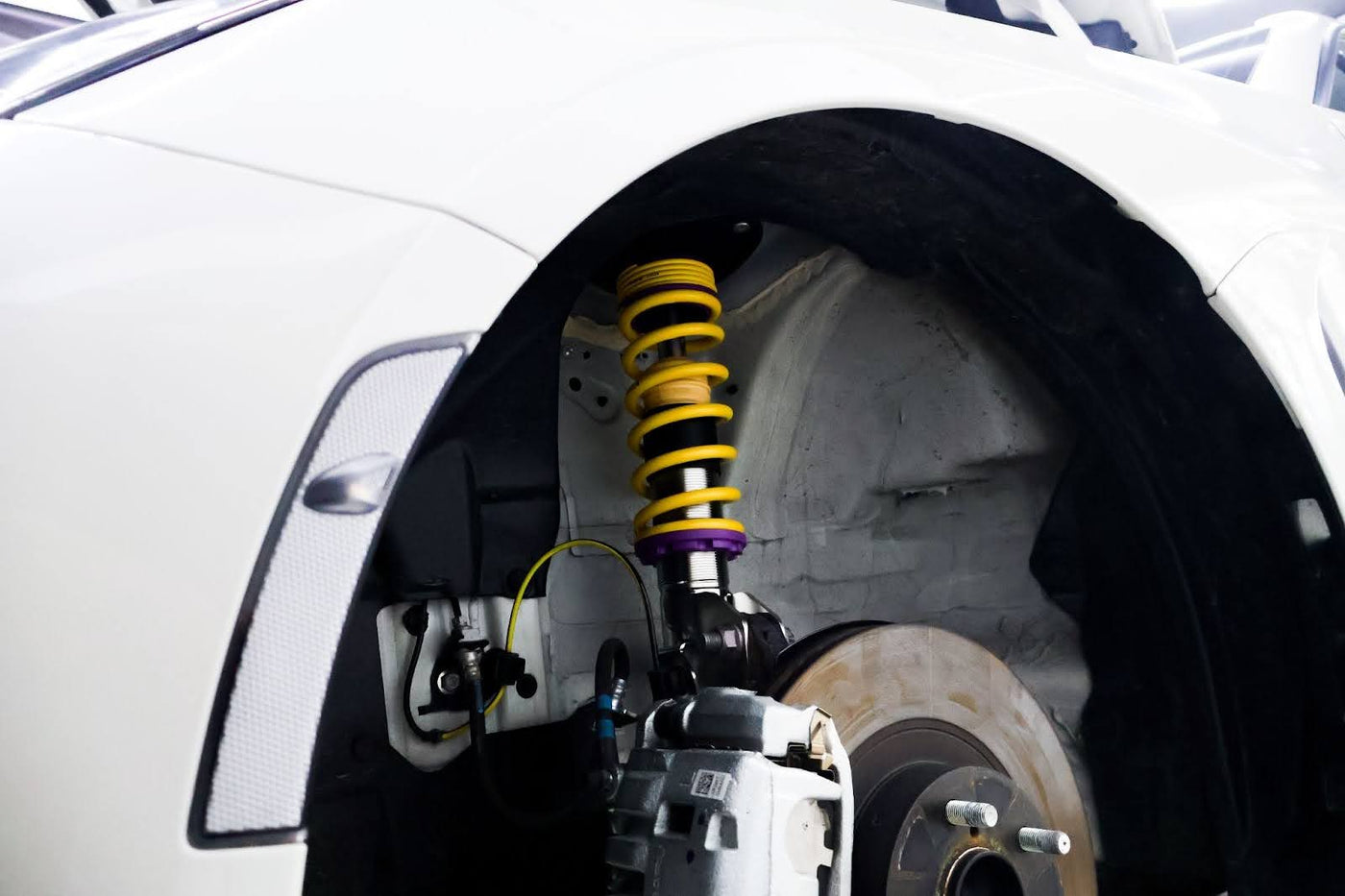KW V3 Suspensions | Autoclinic